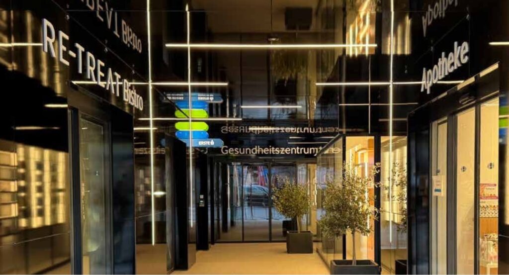 RE-TREAT Gesundheitszentrum Eingangsbereich